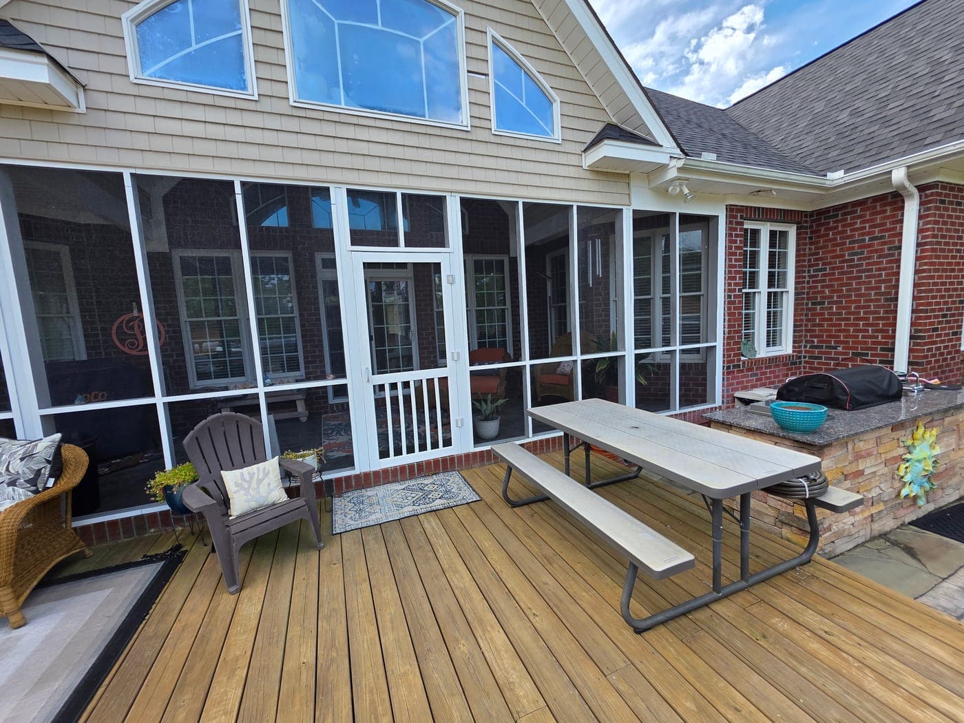 Deck picnic porch